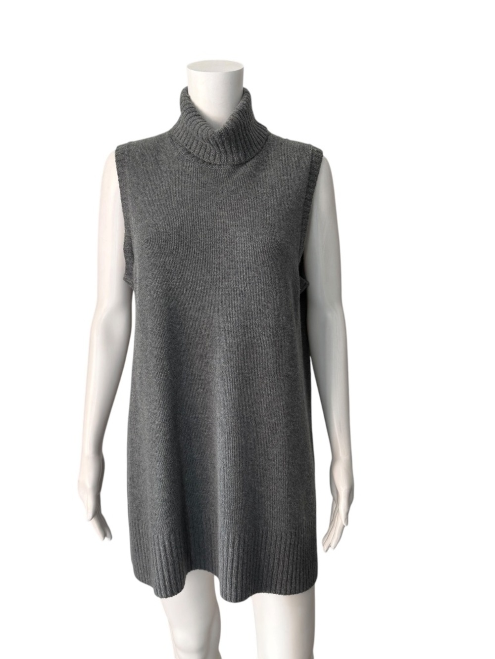 Akris Punto Gray Sleeveless Turtleneck Long Sweater Tunic Size 12